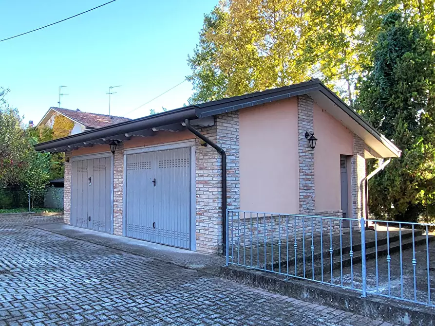 Immagine 2 di Villa in vendita  in Strada Cornazzano 3 a Sissa Trecasali