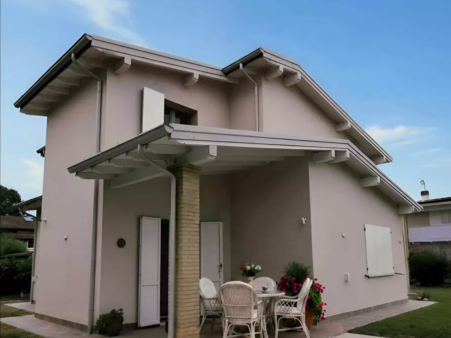 Immagine 43 di Villa in vendita  in Via Ponticella 24 a Sissa Trecasali