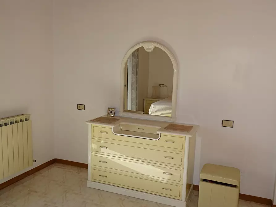 Immagine 19 di Villetta a schiera in vendita  a Trecastelli