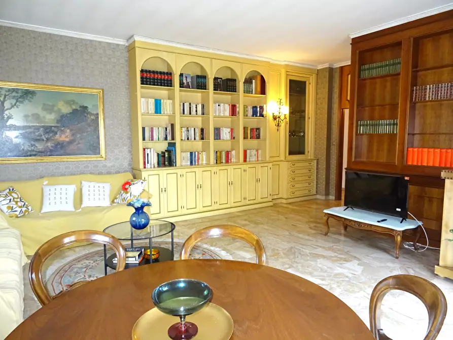 Immagine 2 di Attico in vendita  a Ostra