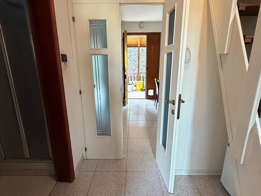 Immagine 7 di Appartamento in vendita  in Viale IV Novembre 85 a Senigallia