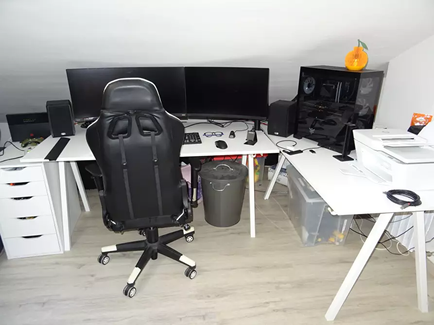 Immagine 25 di Trilocale in vendita  a Senigallia