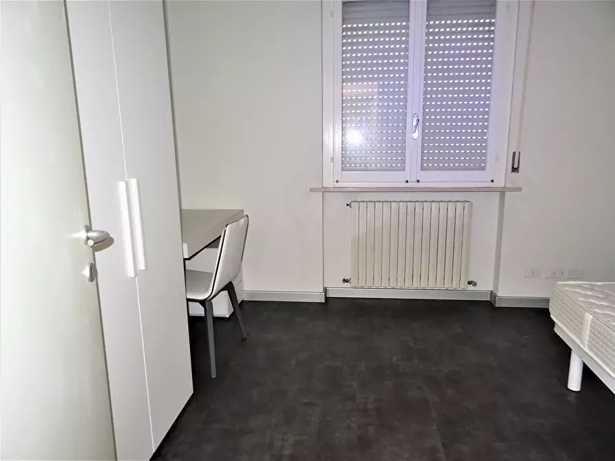 Immagine 11 di Appartamento in vendita  a Senigallia