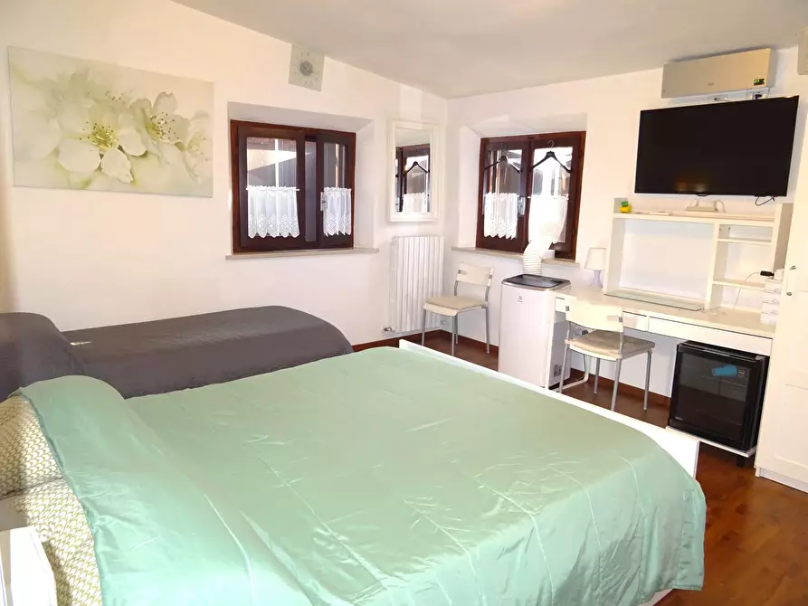 Immagine 30 di Rustico / casale in vendita  a Ostra Vetere