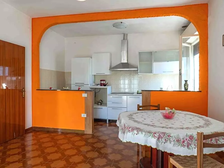 Immagine 3 di Casa indipendente in vendita  a Monte Porzio