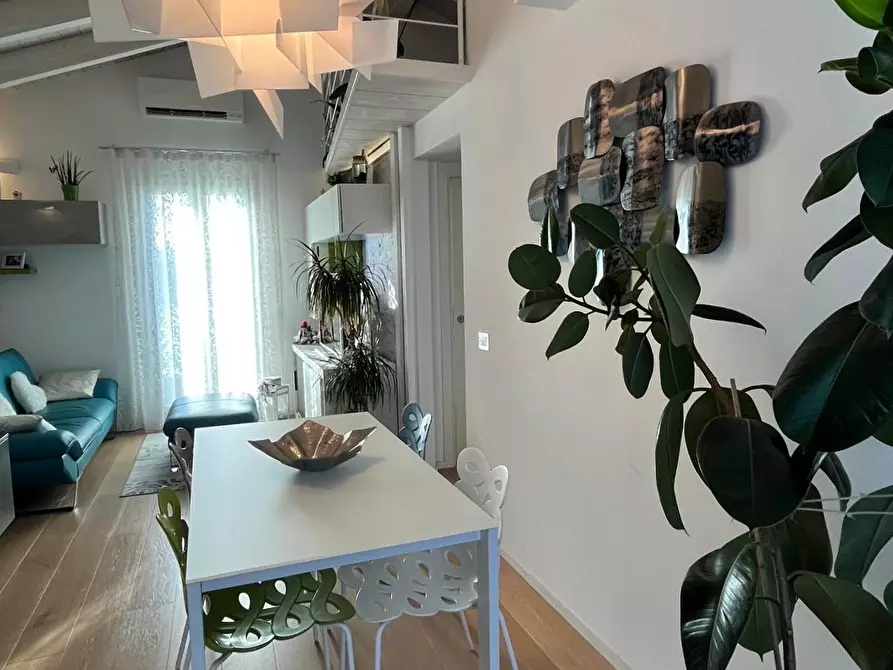 Immagine 24 di Casa semindipendente in vendita  a Senigallia