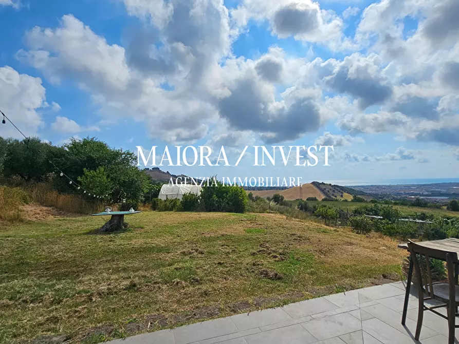 Immagine 21 di Agriturismo in vendita  a Monteprandone