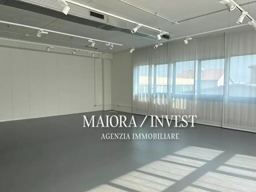 Immagine 6 di Ufficio in affitto  a San Benedetto Del Tronto