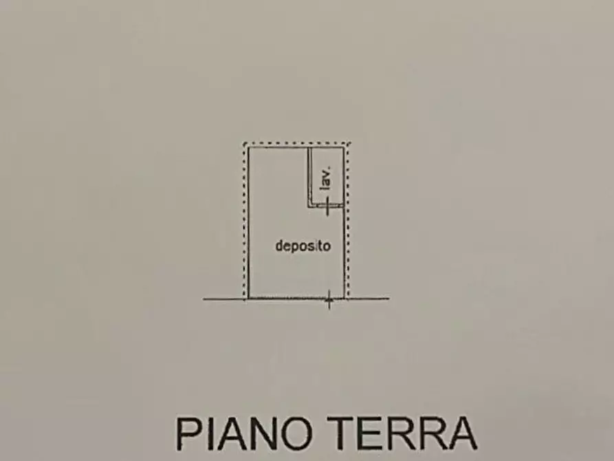 Immagine 6 di Magazzino in vendita  a San Benedetto Del Tronto