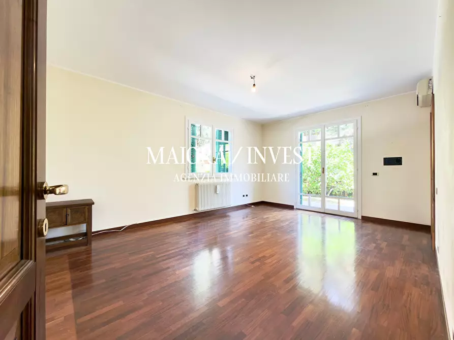 Immagine 22 di Pentalocale in vendita  in Via Trento 91 a San Benedetto Del Tronto