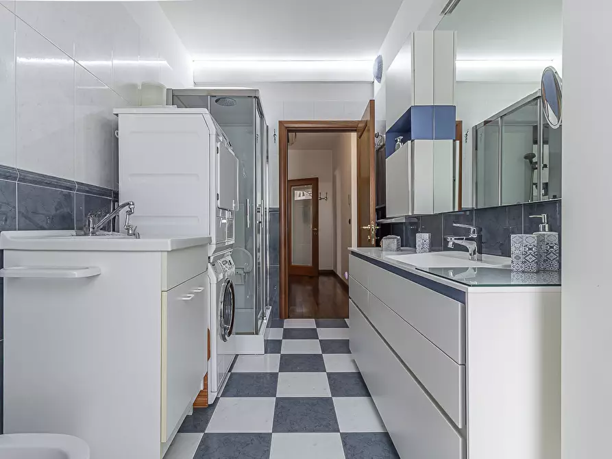 Immagine 31 di Villa in vendita  in Via Claudio Gallerani 2 a Terre Del Reno