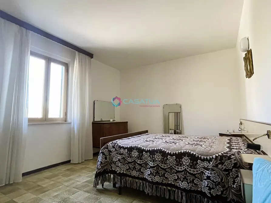 Immagine 15 di Trilocale in vendita  a Pineto