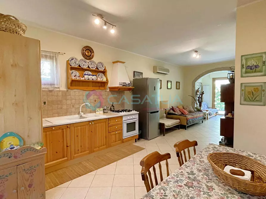 Immagine 9 di Trilocale in vendita  a Silvi