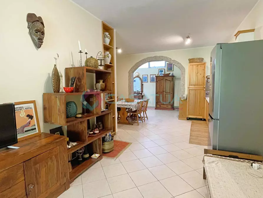 Immagine 22 di Trilocale in vendita  a Silvi