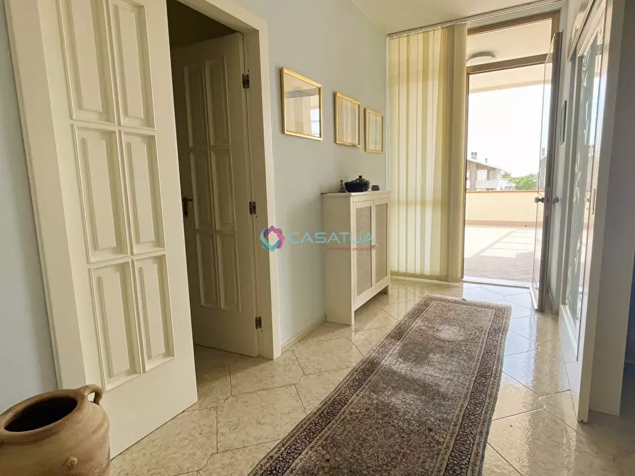 Immagine 3 di Attico in vendita  a Pineto