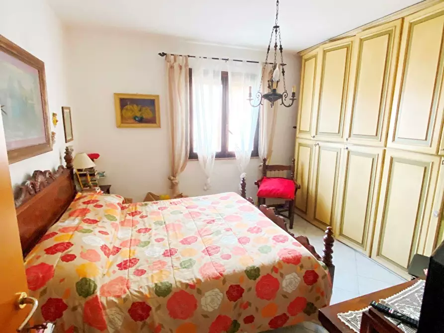 Immagine 12 di Villetta a schiera in vendita  in Viale Malaspina 65 a Fosdinovo