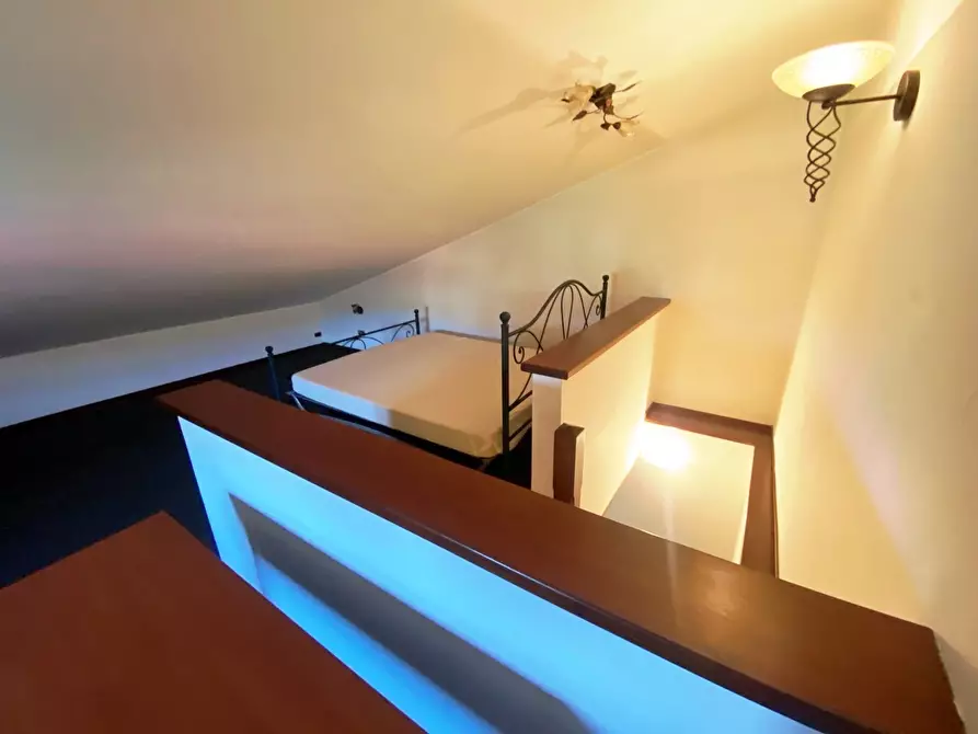 Immagine 14 di Casa trifamiliare in affitto  in Via della Resistenza 71 a Castelnuovo Magra