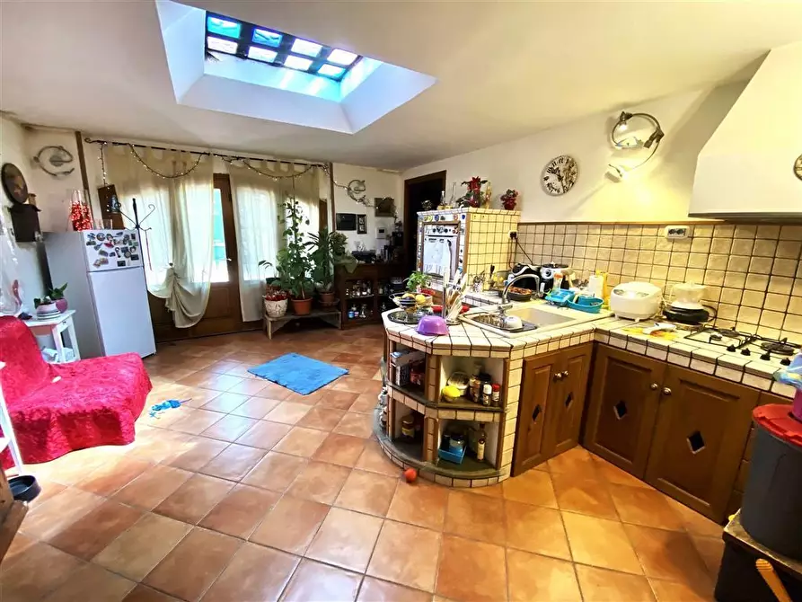 Immagine 13 di Villa in vendita  in Via Paternino 33 a Sarzana