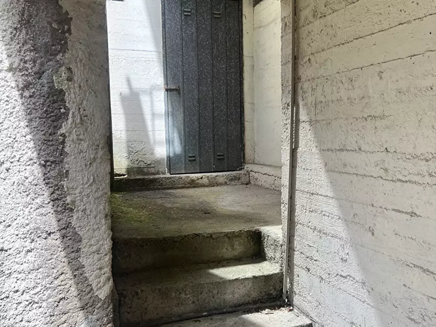 Immagine 45 di Villa in vendita  in Via Acquala 40 a Montignoso