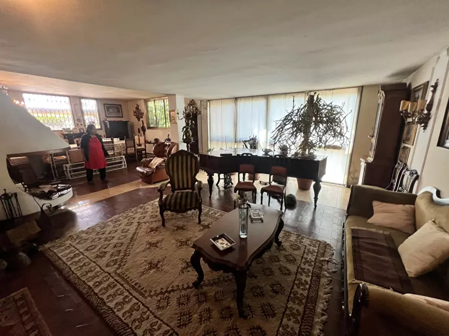 Immagine 27 di Villa in vendita  in Via Acquala 40 a Montignoso