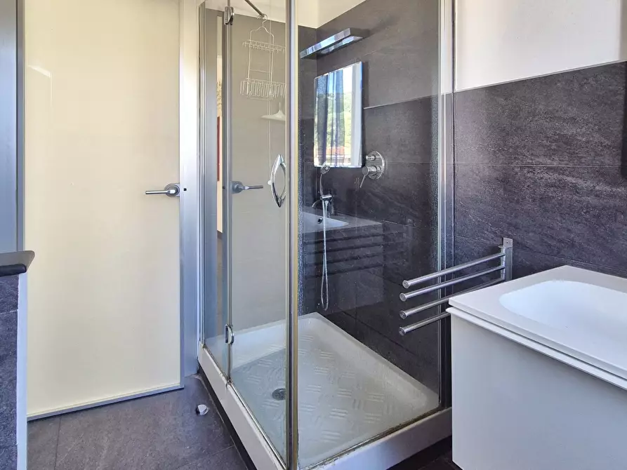 Immagine 19 di Trilocale in vendita  in Via Provinciale 329 a Lerici