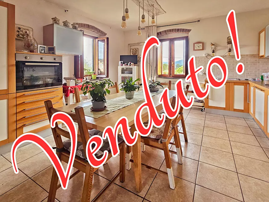 Immagine 1 di Trilocale in vendita  in Via della Crociata 8 a Sarzana