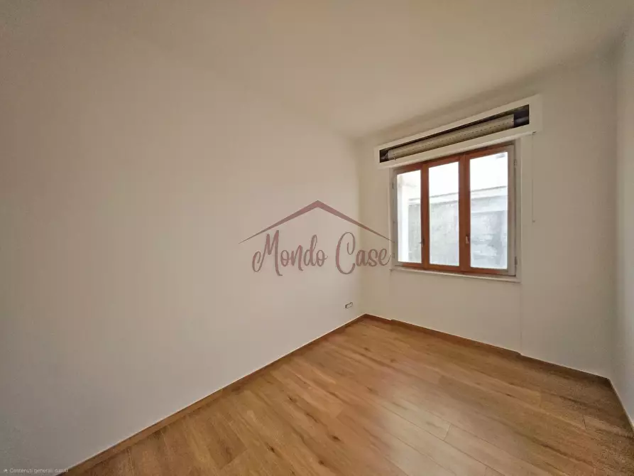 Immagine 16 di Porzione di casa in vendita  in Via dei Molini 148 a Sarzana