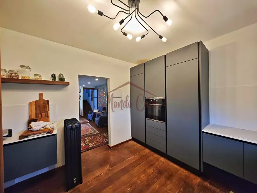 Immagine 27 di Villa in vendita  in Via Canalburo 66 A a Sarzana