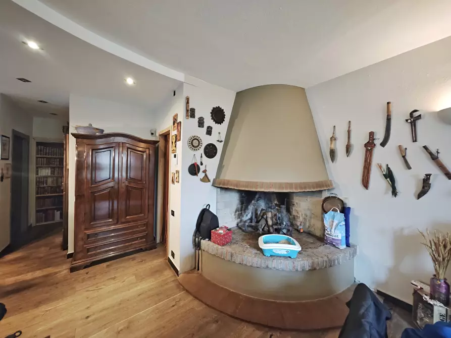 Immagine 8 di Porzione di casa in vendita  in Via Arena 15 a Ameglia