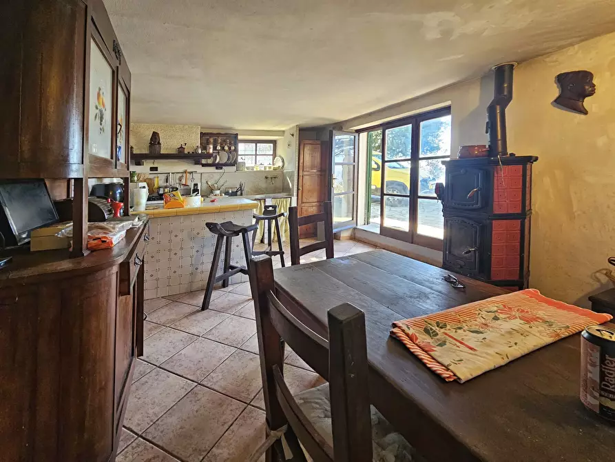 Immagine 14 di Porzione di casa in vendita  in Via Palazzina 8 a Fosdinovo