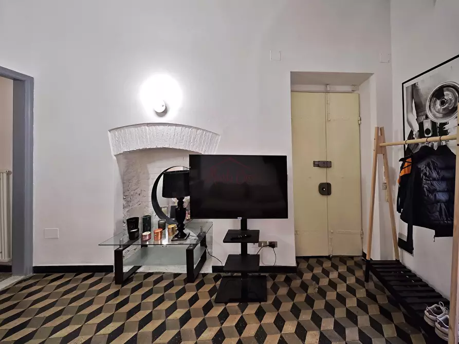 Immagine 9 di Trilocale in vendita  a Sarzana