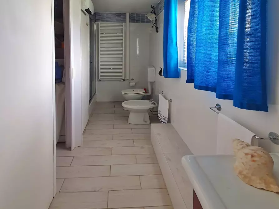 Immagine 17 di Porzione di casa in vendita  in Via Montecavallo a Sarzana