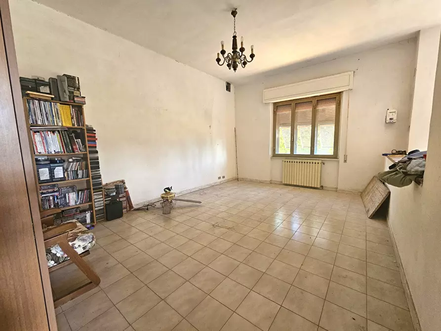 Immagine 25 di Porzione di casa in vendita  in Vicolo Turì 57 a Sarzana