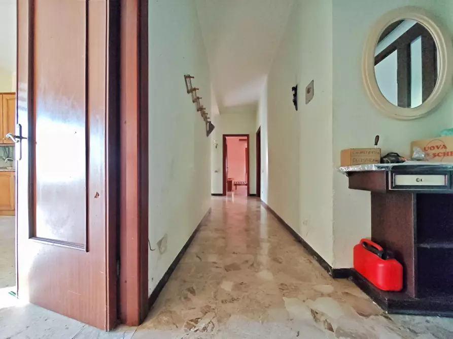 Immagine 33 di Porzione di casa in vendita  in SP23 683 a Castelnuovo Magra