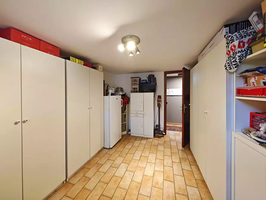 Immagine 55 di Villetta a schiera in vendita  in Via Fonda 11 a Fosdinovo