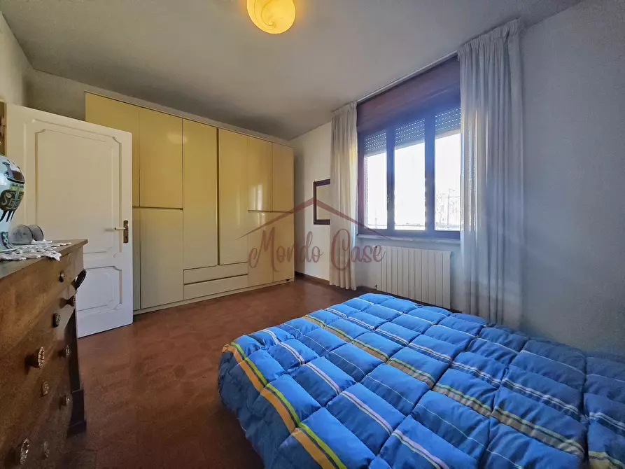 Immagine 46 di Attico in vendita  in Viale Eugenio Chiesa 21 a Massa