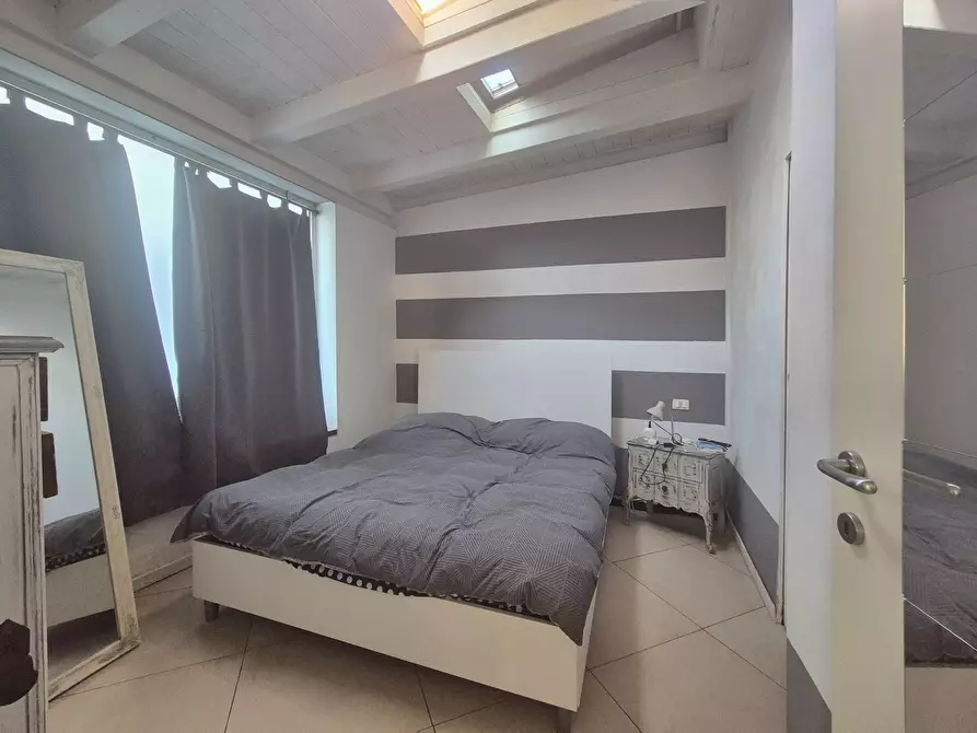 Immagine 7 di Bilocale in vendita  in Via Nave 16 a Sarzana