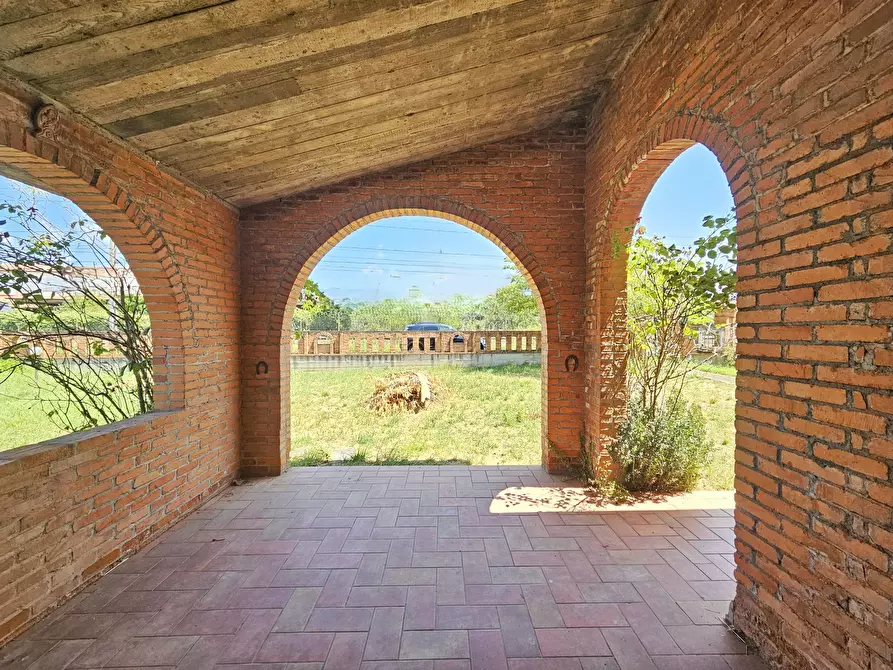 Immagine 52 di Villa in vendita  in Via Dogana 10 a Ortonovo