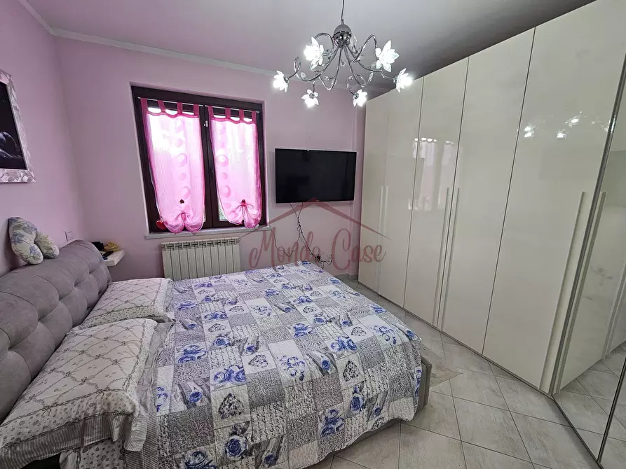 Immagine 10 di Bilocale in vendita  in Via Antonio Gramsci 27 a Ortonovo