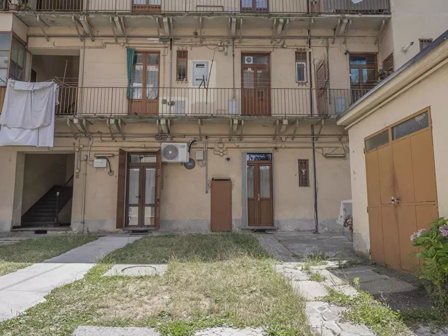 Immagine 19 di Bilocale in vendita  in Corso Casale 114 a Torino