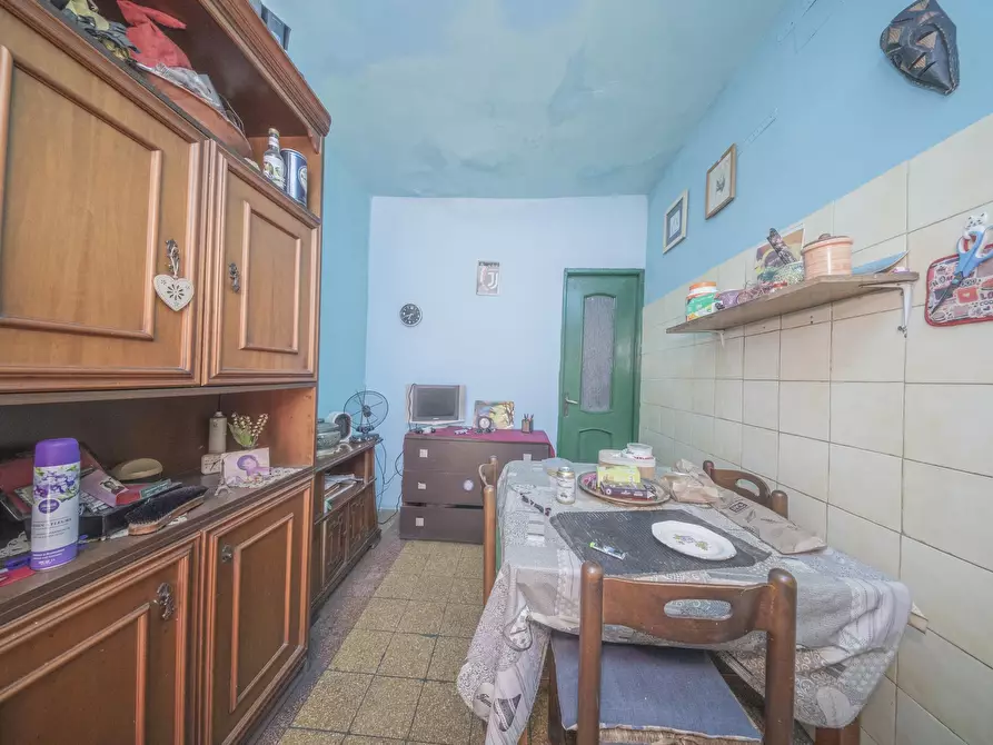 Immagine 3 di Bilocale in vendita  in Via San Giuseppe Benedetto Cottolengo 19 a Torino