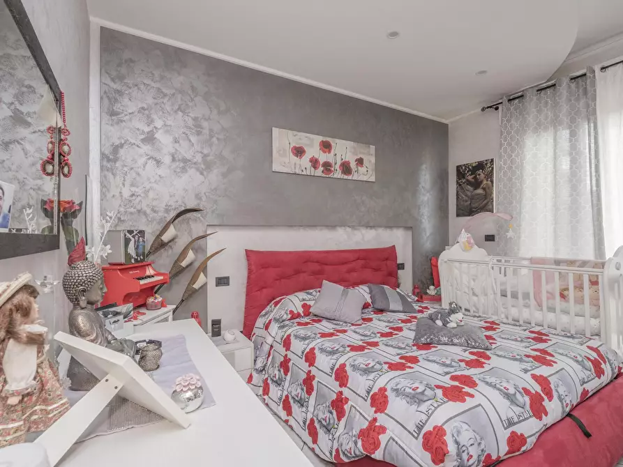 Immagine 12 di Trilocale in vendita  in Strada di Lanzo 140/A a Torino