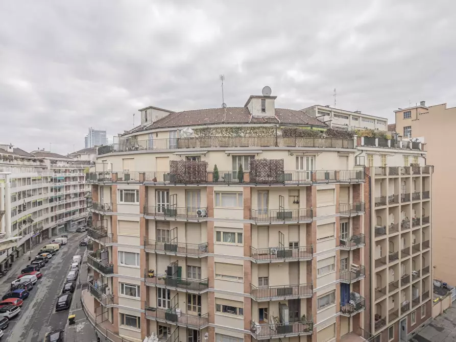 Immagine 24 di Trilocale in vendita  in Via Federico Paolini 18 a Torino