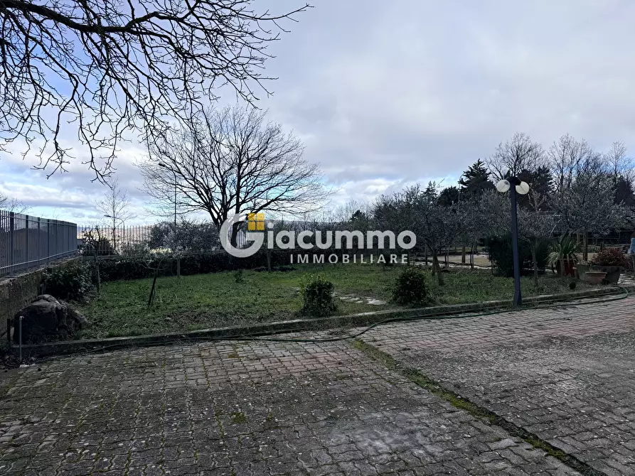 Immagine 51 di Casa bifamiliare in vendita  in Via Madrd a Potenza