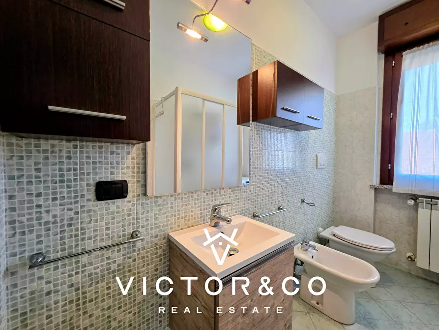 Immagine 21 di Quadrilocale in vendita  in Via Leopardi snc a Romentino