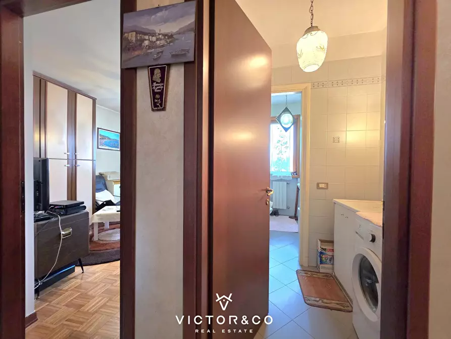 Immagine 19 di Quadrilocale in vendita  in Piazza Nobili de Toma 9 a Omegna