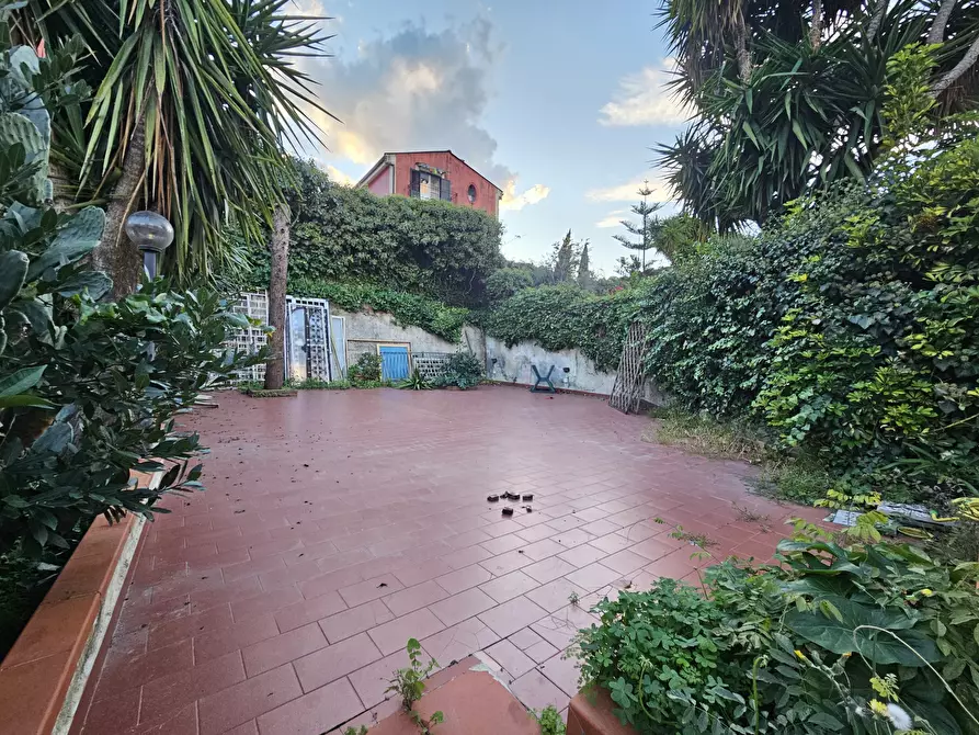 Immagine 10 di Villa in vendita  a Altofonte