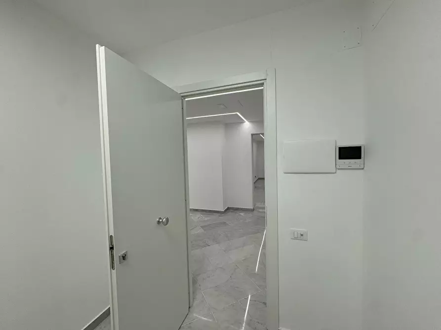 Immagine 4 di Ufficio in affitto  in Via Imperatore Federico a Palermo
