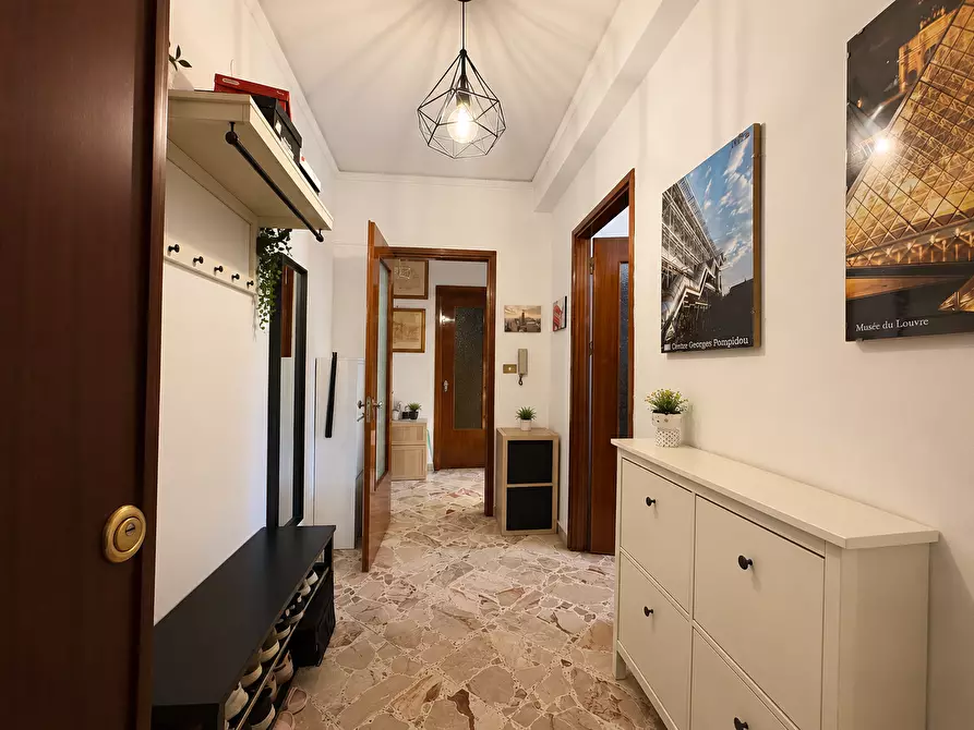 Immagine 2 di Trilocale in vendita  in Via Giuseppe Pitrè a Palermo