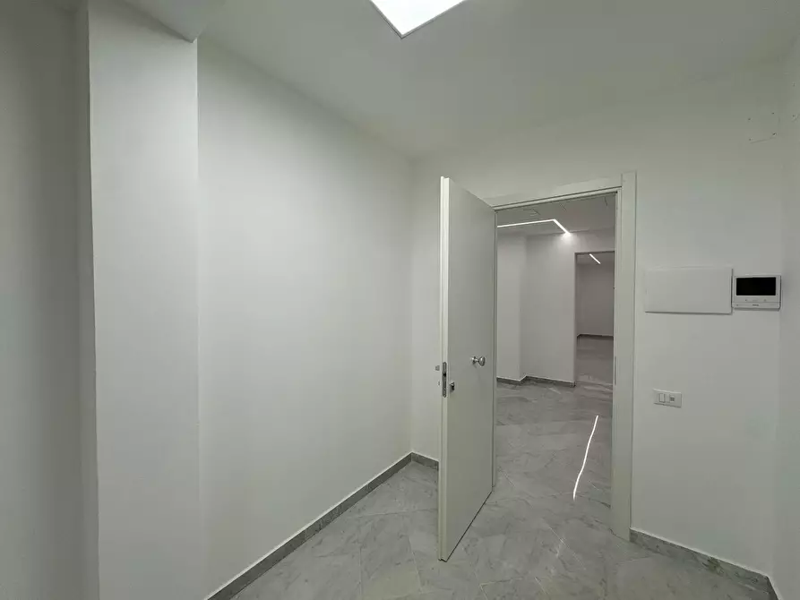 Immagine 5 di Ufficio in affitto  in Via Imperatore Federico a Palermo
